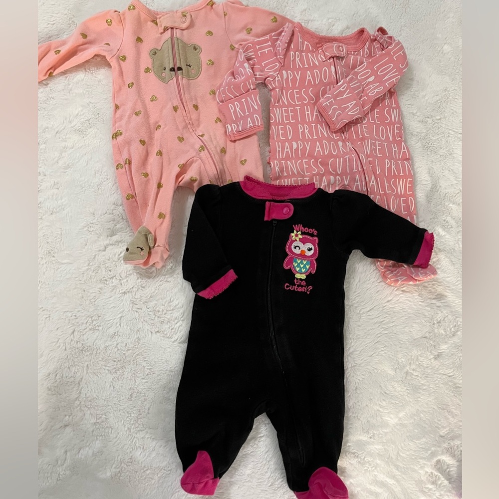 Lot of 3 newborn footies!